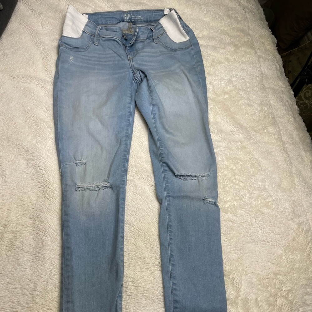 GAP maternity skinny jegging